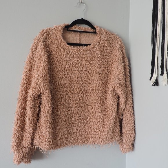 Zara Sweater - Picture 1 of 3